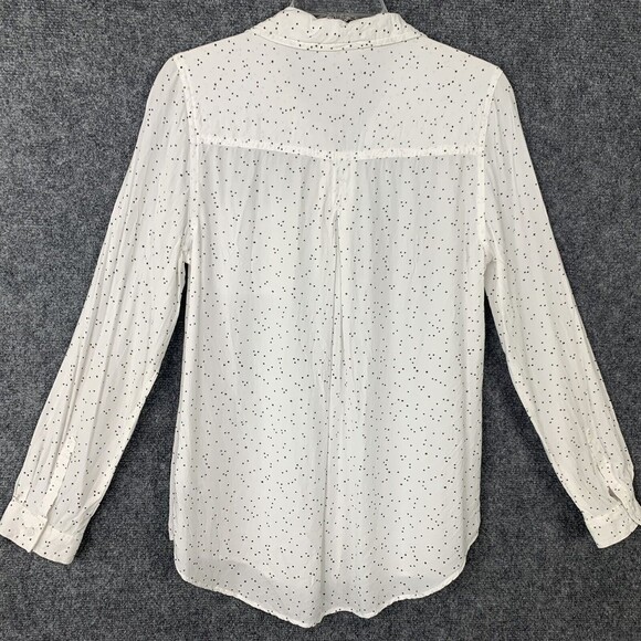 Beach Lunch Lounge Button Up Shirt Women Size M White W/ Tiny Black Stars - Picture 5 of 9
